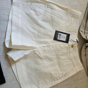 ALPnROCK White XS Women's Shorts  New/Tags